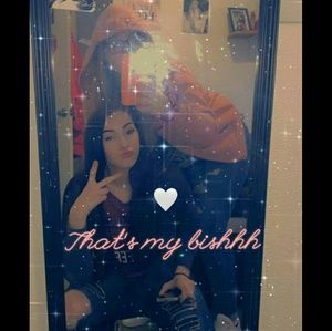 Meet your Posher, Cierra